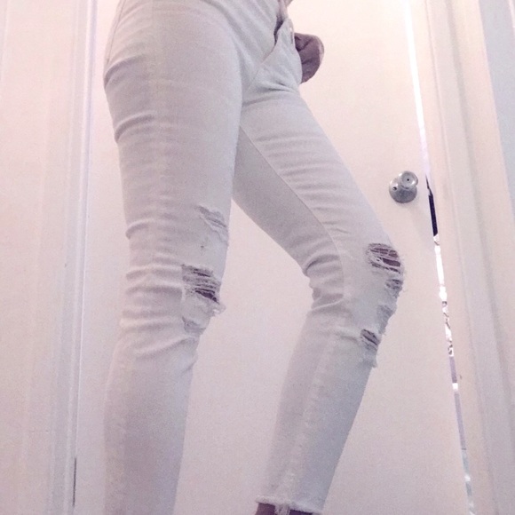 J Brand low Rise - Picture 3 of 9